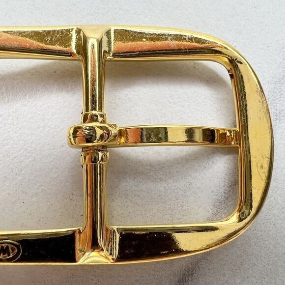 Vintage Gold Tone Simple Basic Belt Buckle for up to 1 Inch Belt - Picture 7 of 8